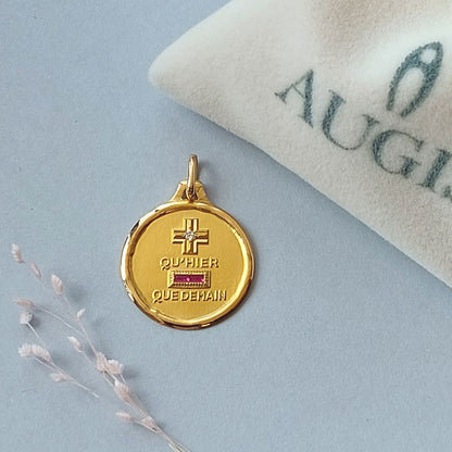  Médaille D'Amour L'Intemporelle Or Jaune Diamant Et Rubis - Augis